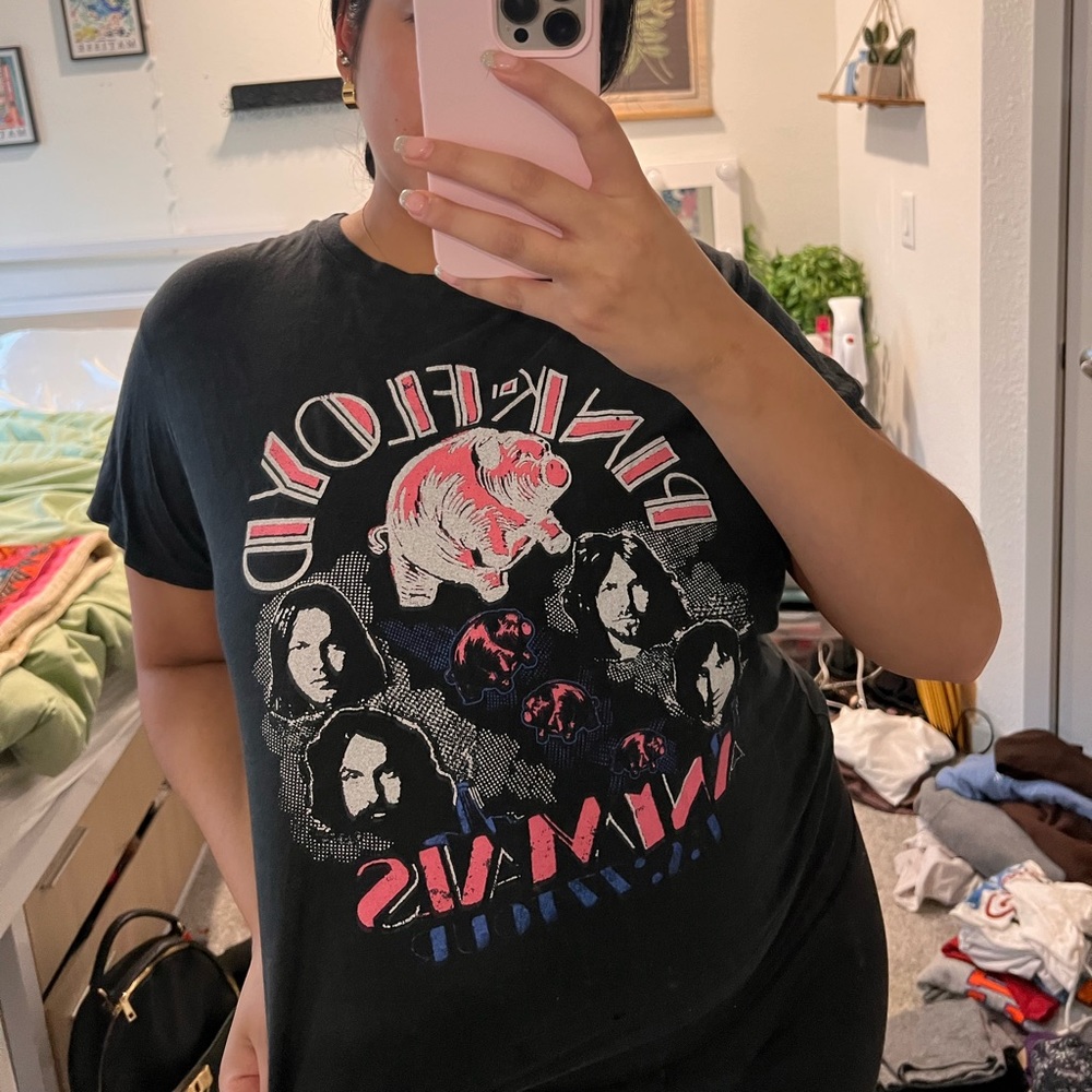 Pink Floyd Graphic Tee ❤️